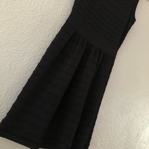CeCe by Cynthia Steffe Black Knit A-Line Dress - Medium - Little Black Dress - Picture 4 of 7